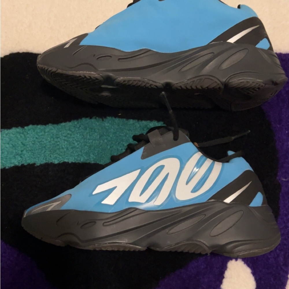 Adidas Yeezy Boost 700 MNVN Bright Cyan